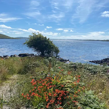 Bayside Cottage Connemara Canower Exterior photo